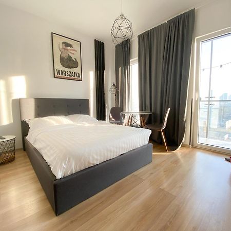 Bliska Wola Expo Central Apartment Варшава Экстерьер фото